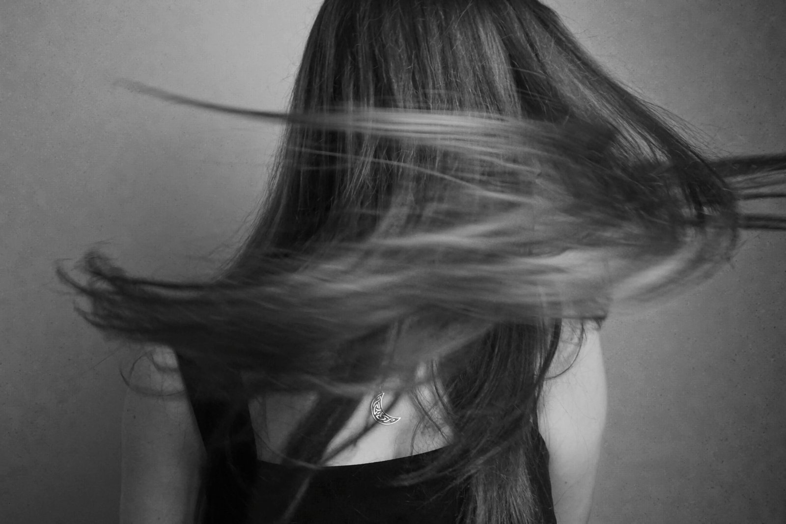 Comment choisir le meilleur sèche-cheveux selon son type de cheveux