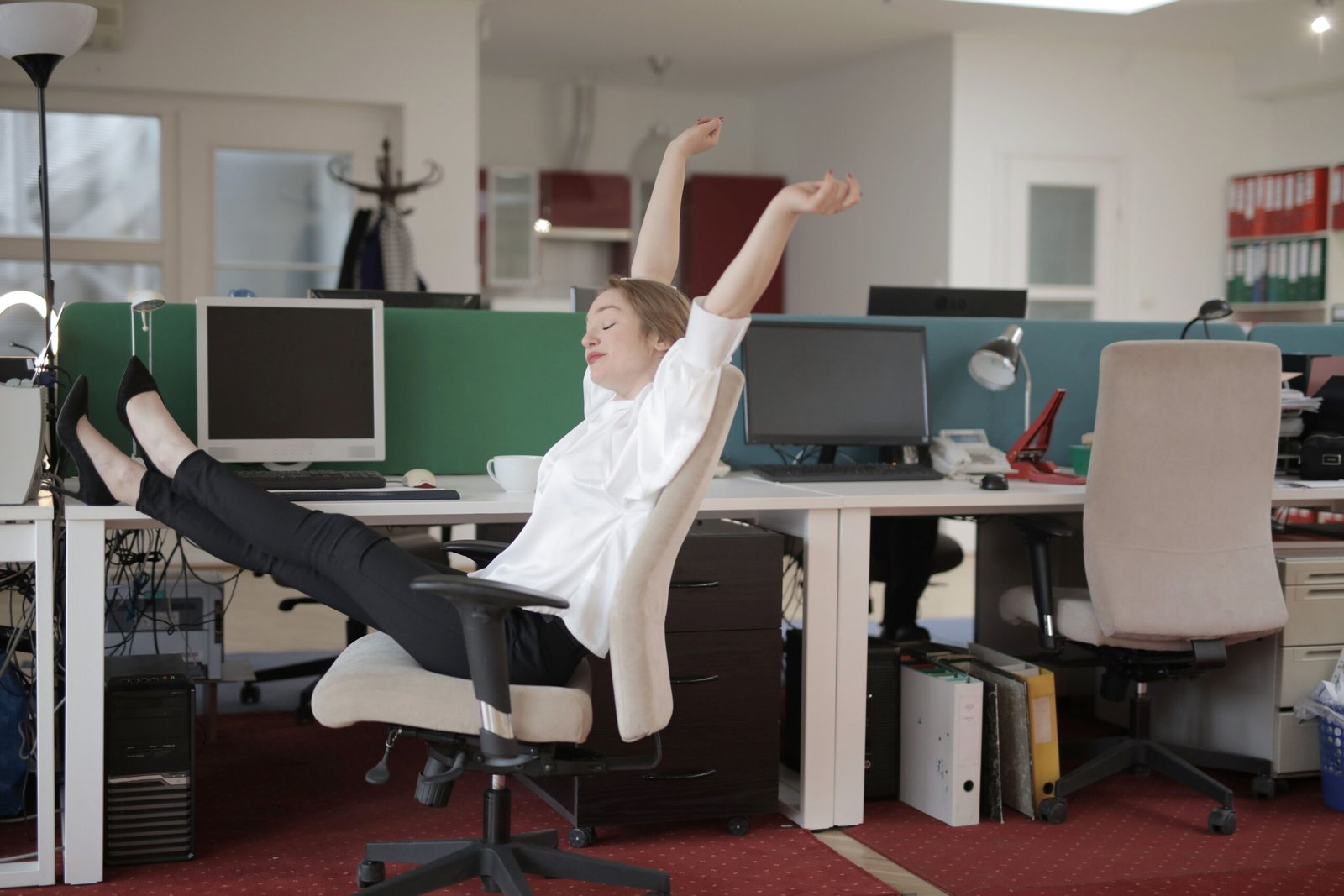 Comment équiper un espace de coworking avec du mobilier ergonomique et durable ?